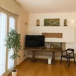 ゲストハウス Bergamoinhouse Airport