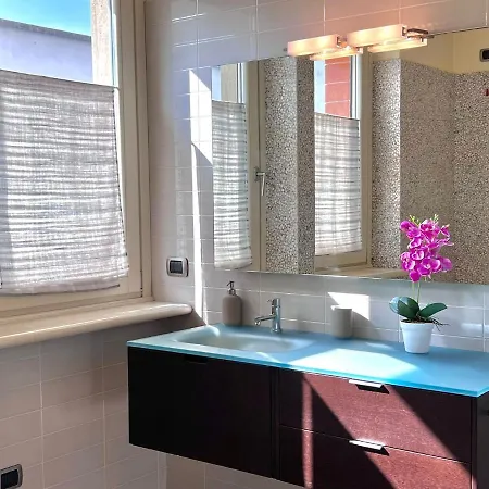 Gasthof Bergamoinhouse Airport