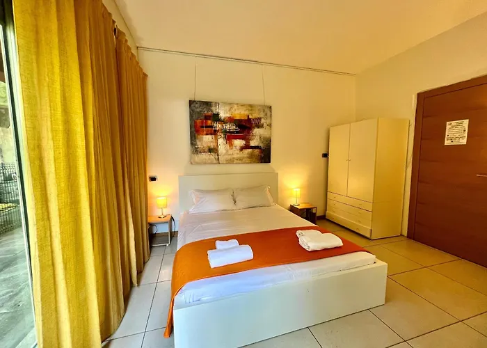 Pensionat Bergamoinhouse Airport *